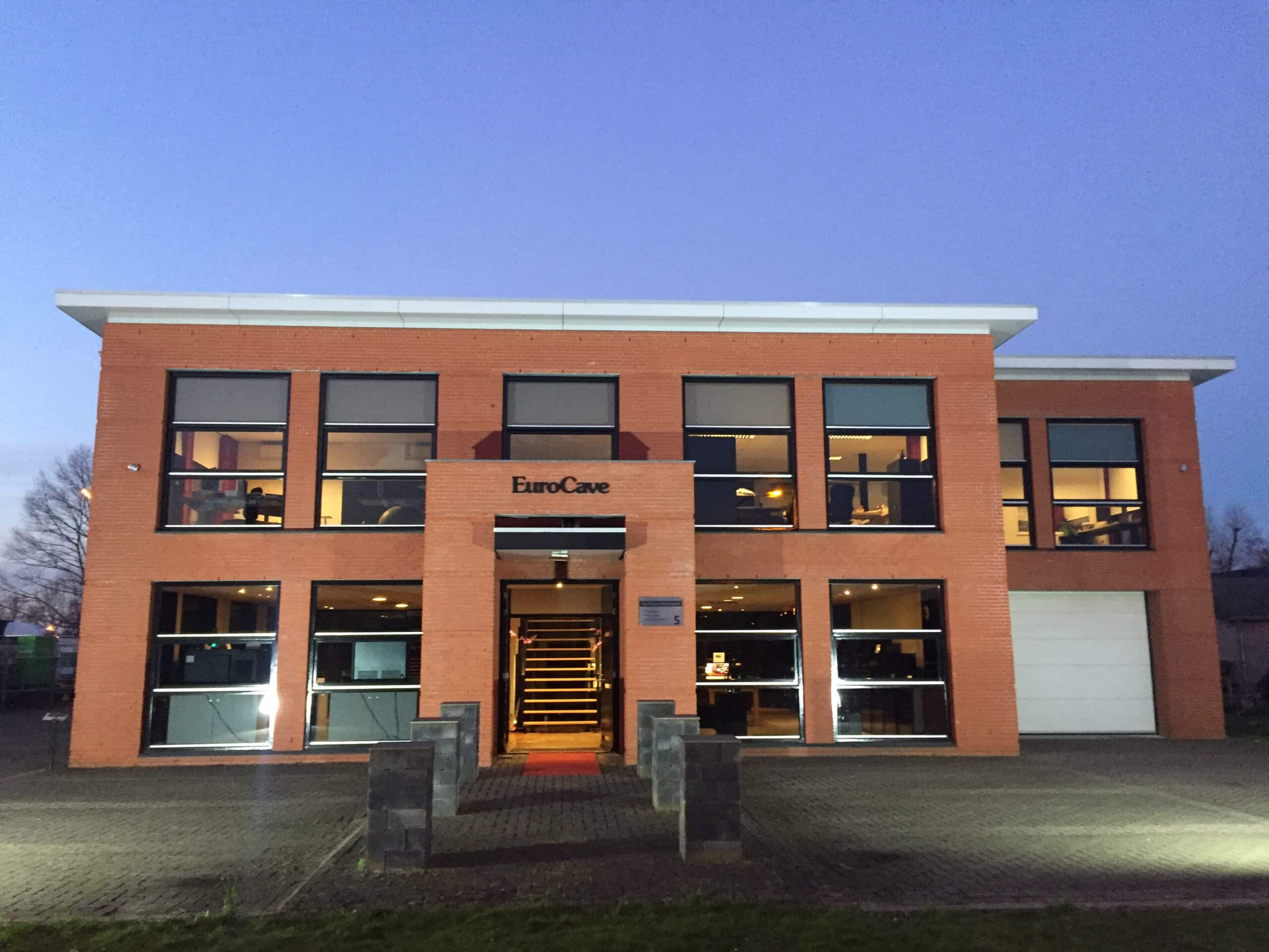 Contact showroom