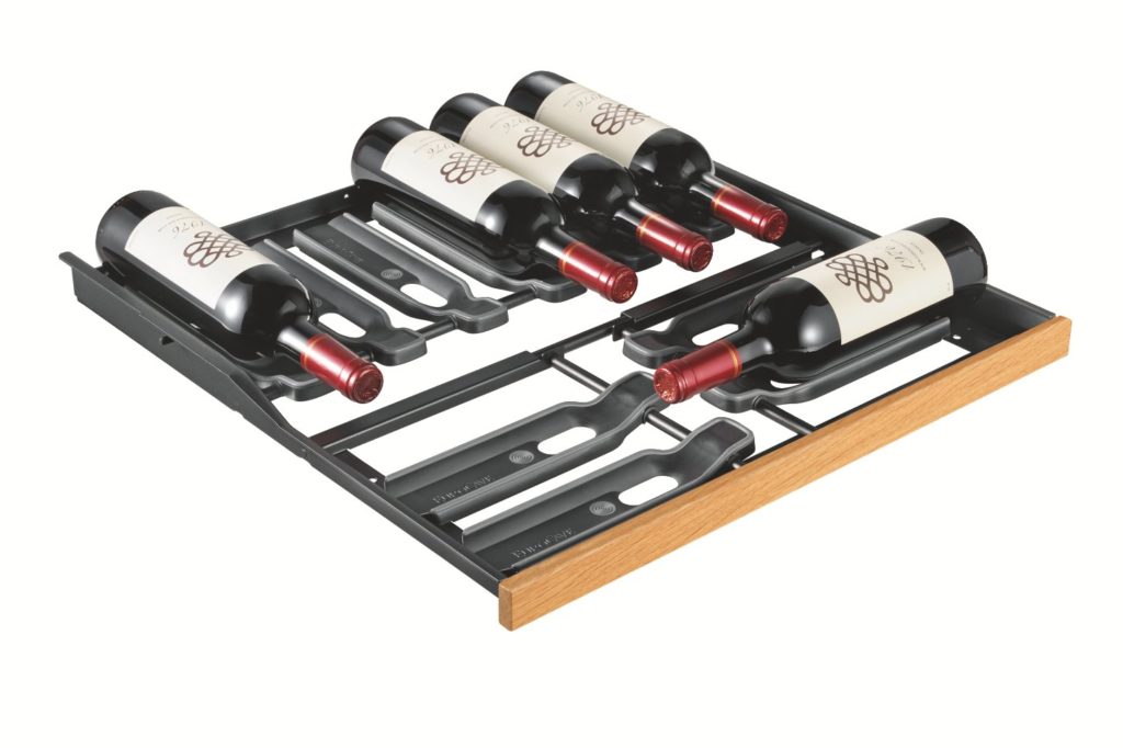 EC SHELF ACMS2W BLACKFRONT DETAIL HALF EC BOTTLES