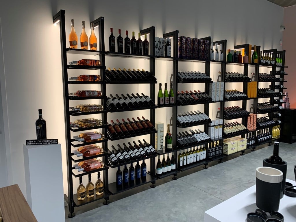 Modulo-X wijnrek in Wine N Design Malle, België