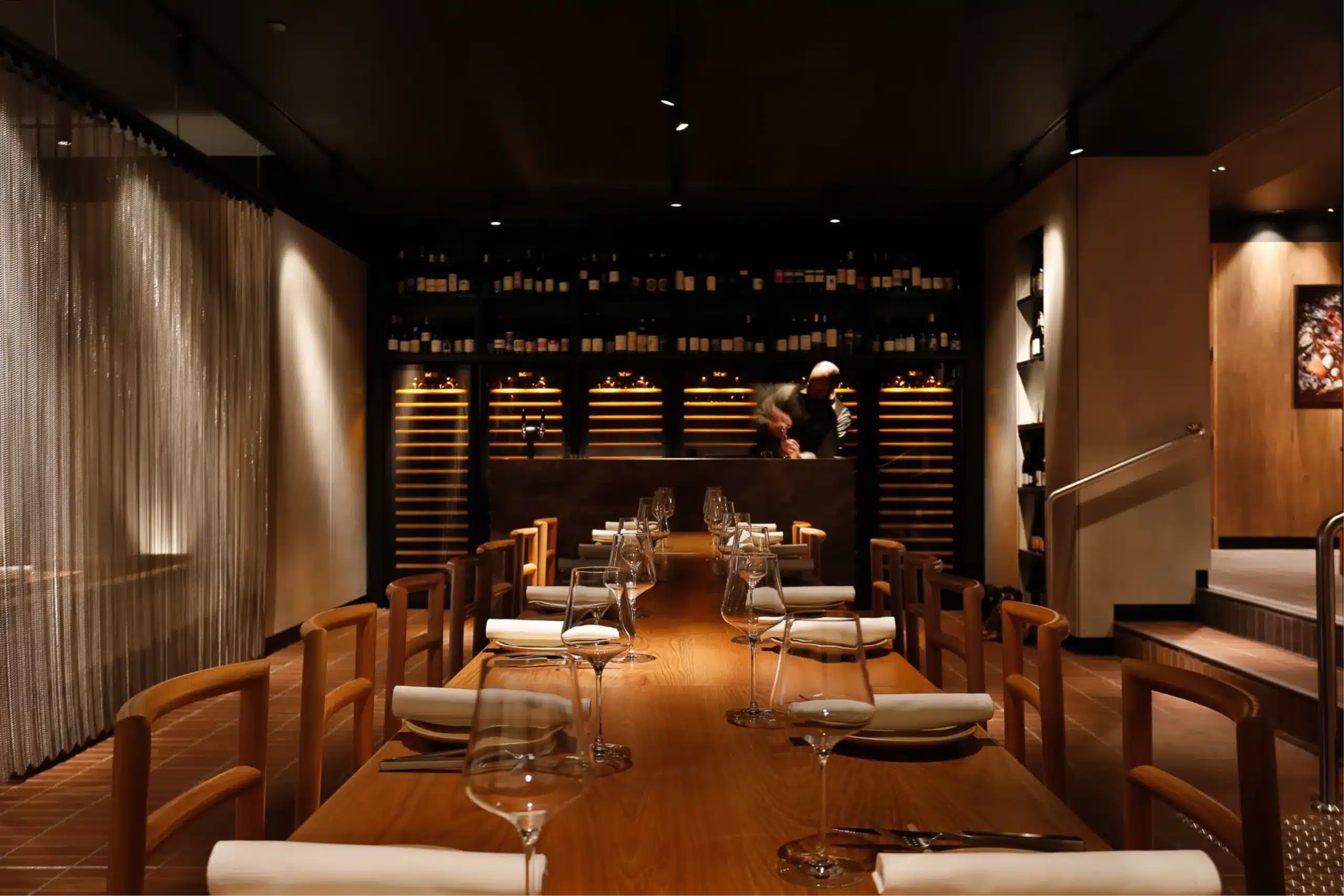 Wijnwand in restaurant