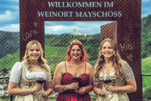 Wijnkoningen en wijnkoninginnen 9